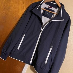 Tommy Hilfiger  Size XL